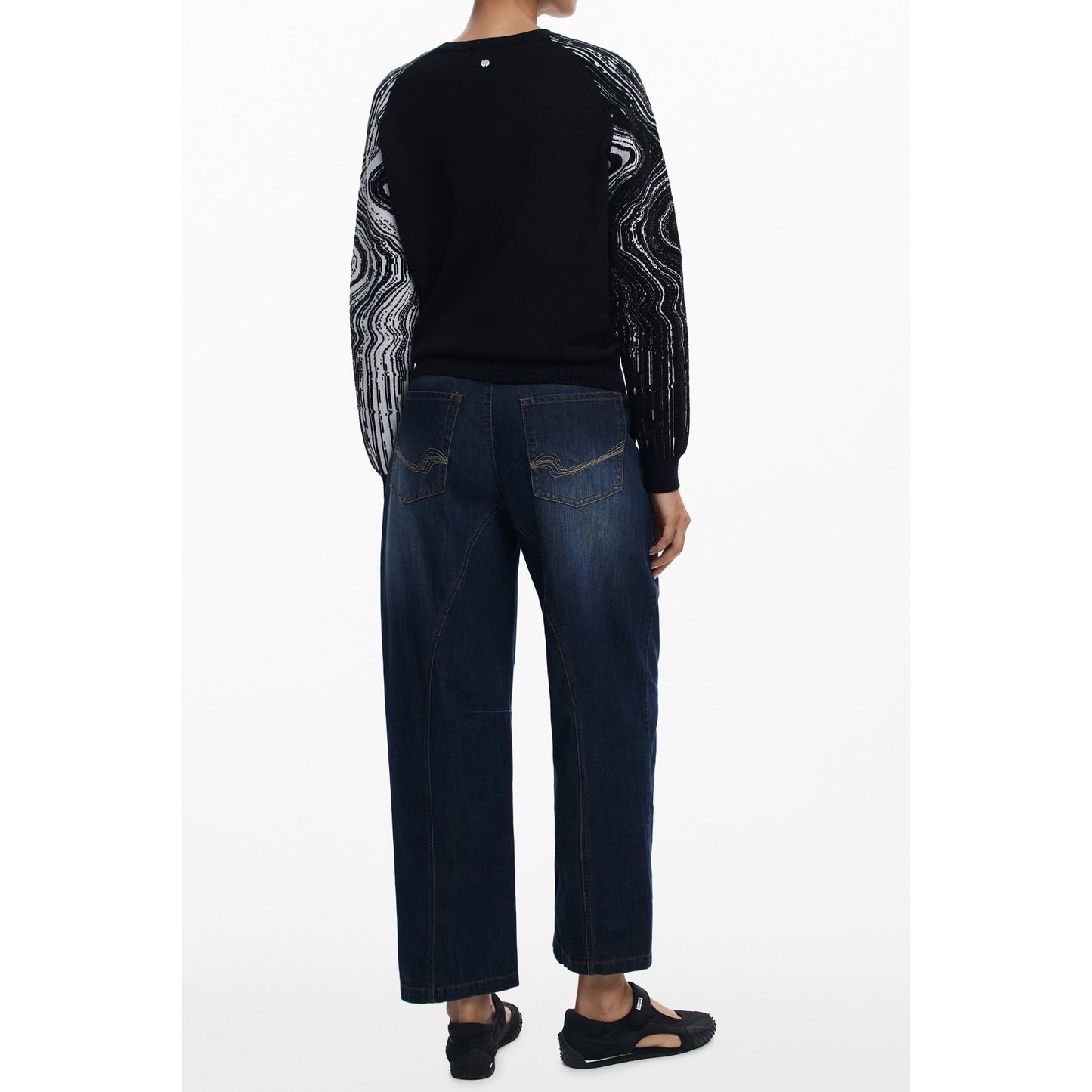 Desigual Pulover 25WWJF28 NEGRU